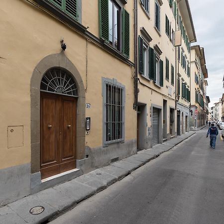 F7 - Santa Croce One Bedroom Flat For 2 Or 3 Guests Флоренция Екстериор снимка
