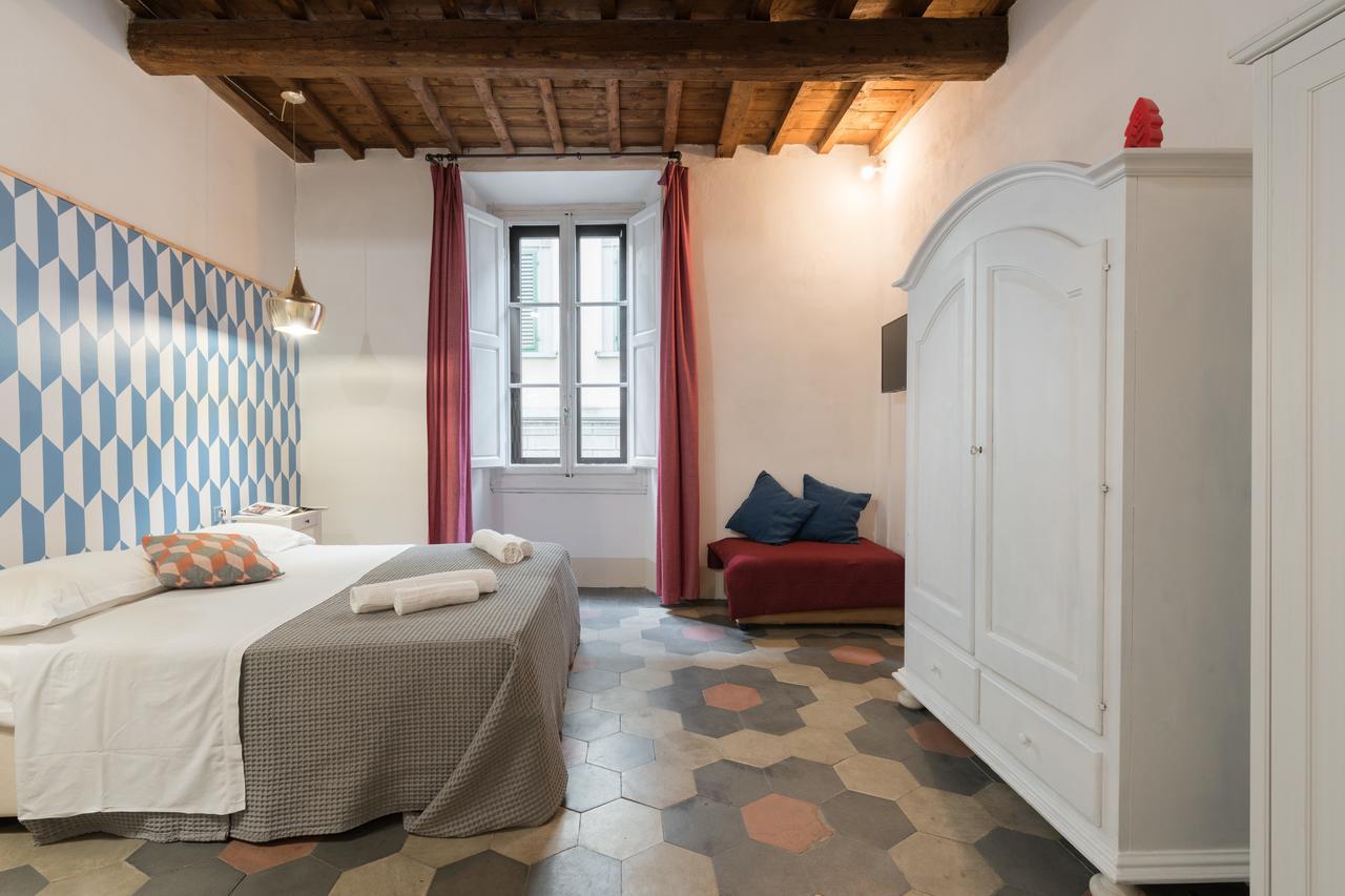 F7 - Santa Croce One Bedroom Flat For 2 Or 3 Guests Флоренция Екстериор снимка